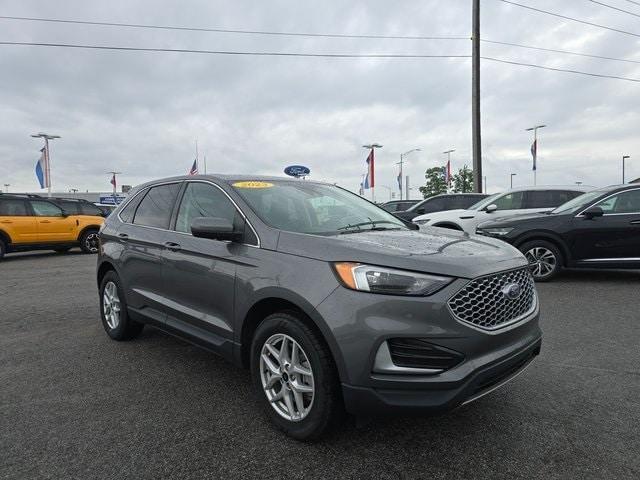 used 2023 Ford Edge car, priced at $24,999