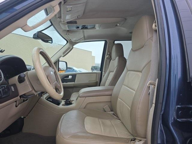 used 2004 Ford Expedition car, priced at $4,999