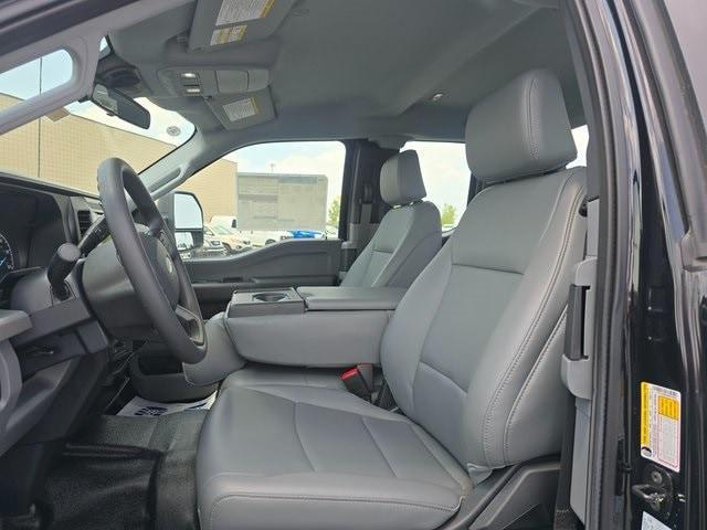 new 2025 Ford F-250 car, priced at $51,355