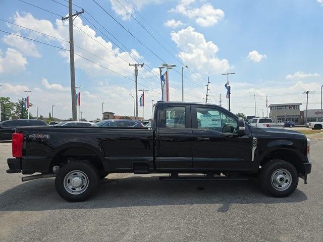 new 2025 Ford F-250 car, priced at $51,355