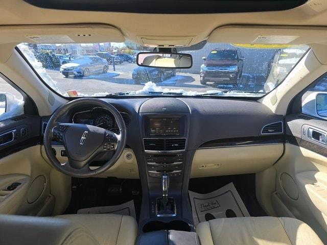 used 2014 Lincoln MKT car, priced at $8,999