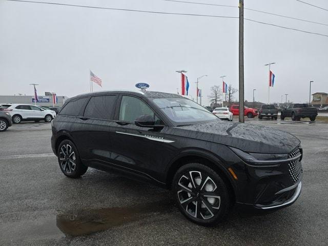 new 2025 Lincoln Nautilus car, priced at $68,305