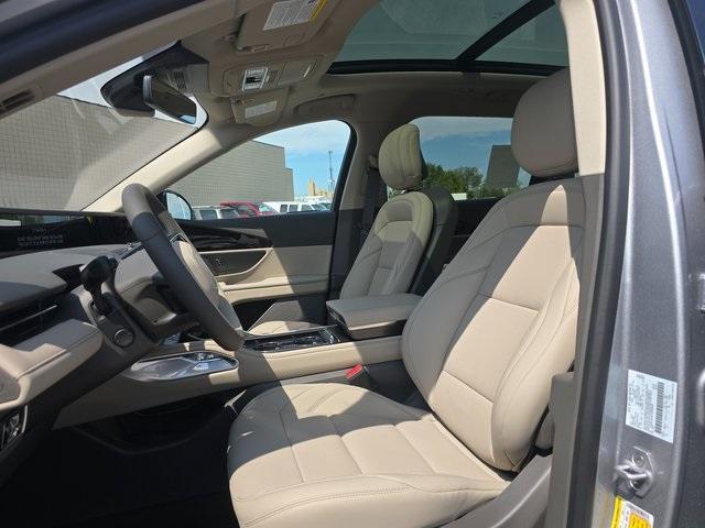 new 2025 Lincoln Nautilus car, priced at $66,465