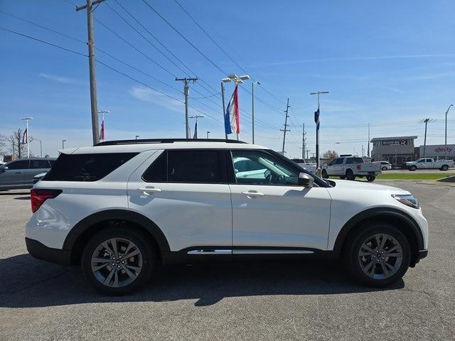 new 2025 Ford Explorer car, priced at $44,027