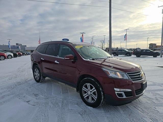 used 2015 Chevrolet Traverse car, priced at $9,999