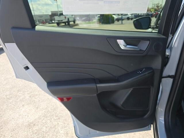 new 2025 Ford Escape car, priced at $39,568