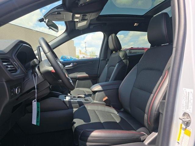 new 2025 Ford Escape car, priced at $39,568