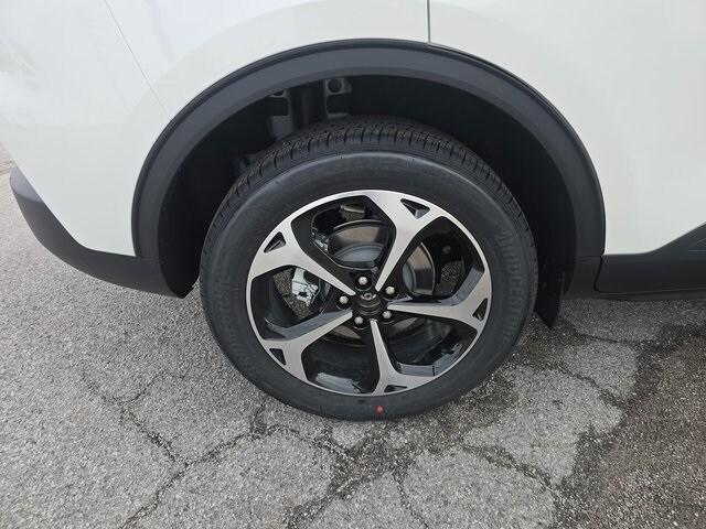 new 2025 Ford Escape car, priced at $32,061