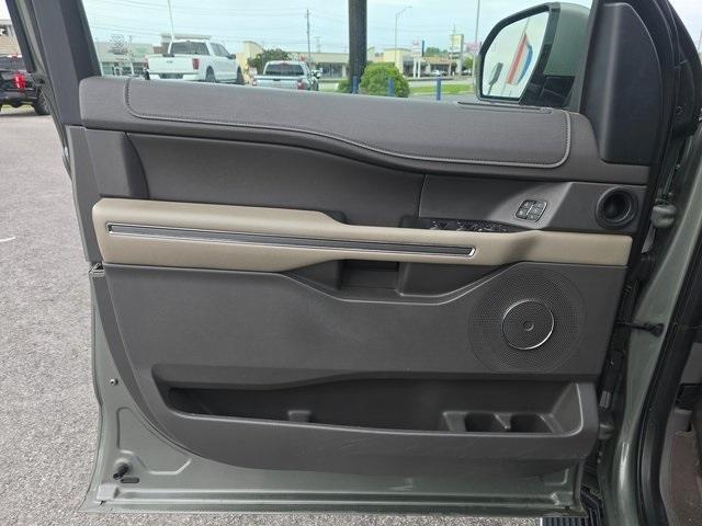 used 2019 Ford Expedition car, priced at $29,999