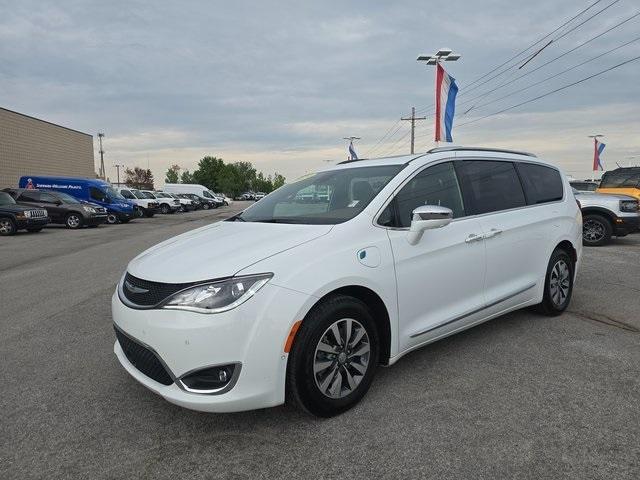 used 2020 Chrysler Pacifica Hybrid car, priced at $26,000
