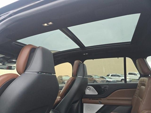 used 2021 Lincoln Aviator car, priced at $41,900