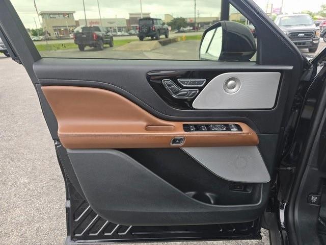 used 2021 Lincoln Aviator car, priced at $41,900