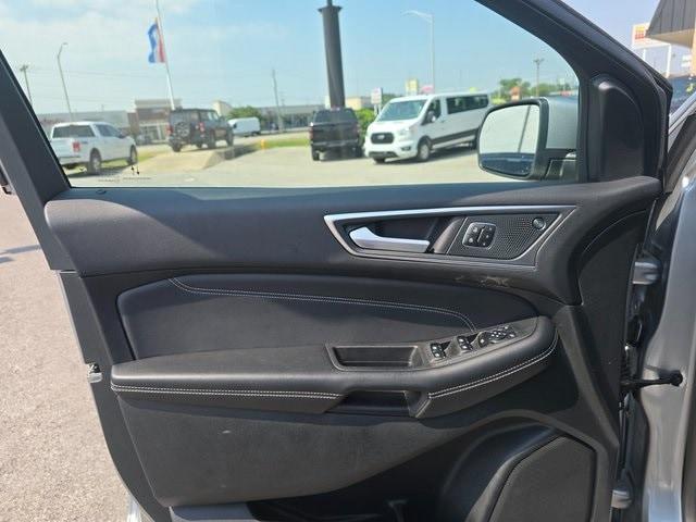 used 2024 Ford Edge car, priced at $31,550
