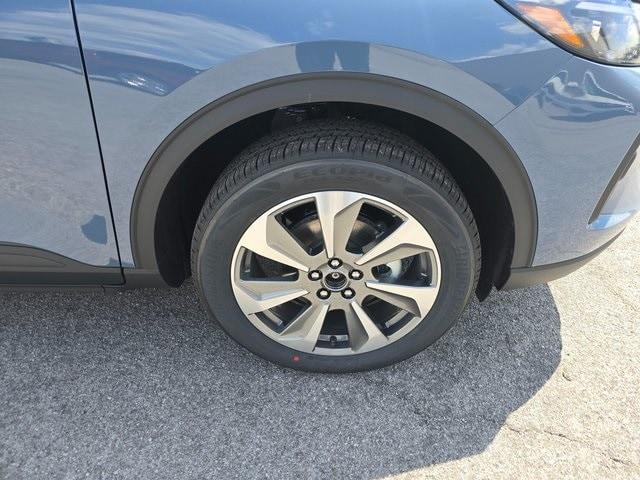 new 2025 Ford Escape car, priced at $37,924