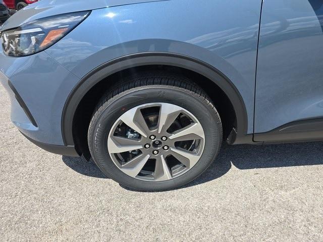 new 2025 Ford Escape car, priced at $37,924