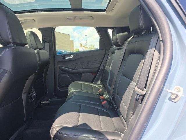new 2025 Ford Escape car, priced at $37,924