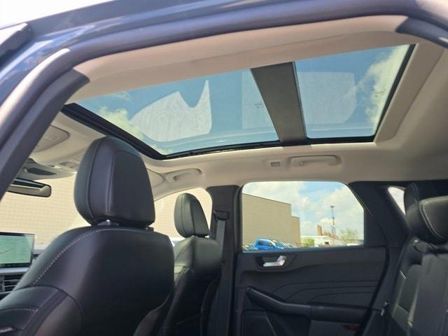 new 2025 Ford Escape car, priced at $32,415