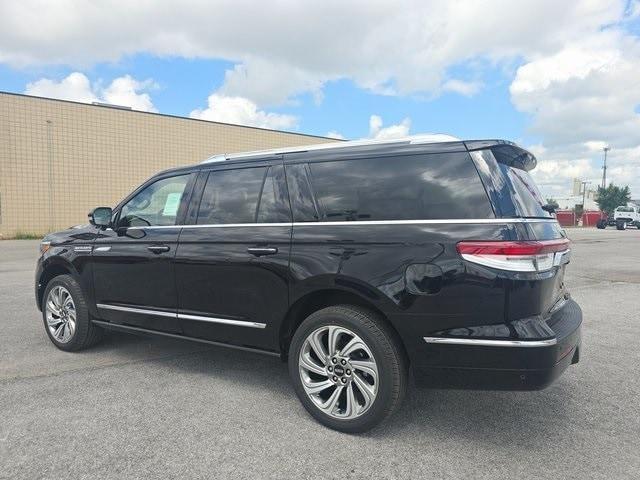 new 2024 Lincoln Navigator L car, priced at $106,210