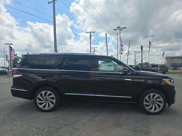 new 2024 Lincoln Navigator L car, priced at $106,210