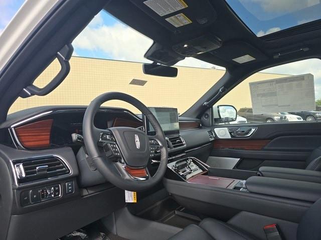 new 2024 Lincoln Navigator car, priced at $103,355