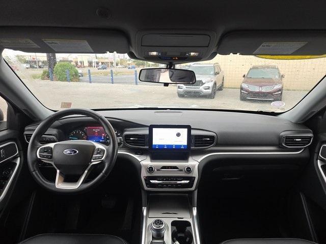 used 2022 Ford Explorer car, priced at $31,500