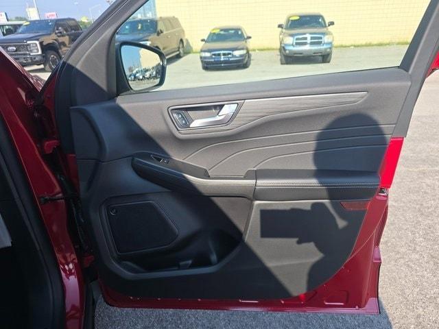 new 2025 Ford Escape car, priced at $34,936