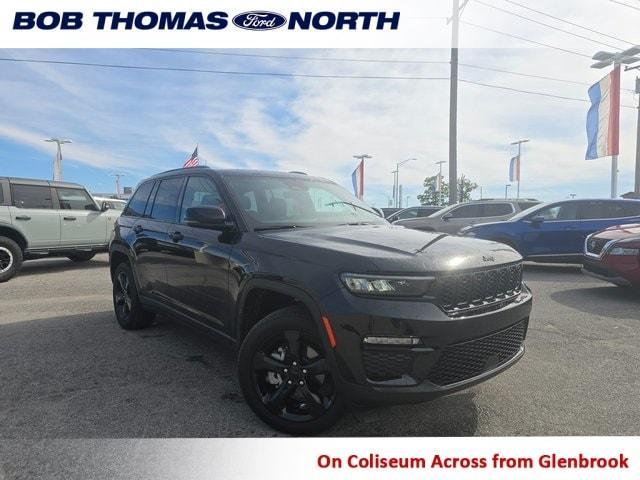 used 2025 Jeep Grand Cherokee car, priced at $44,999