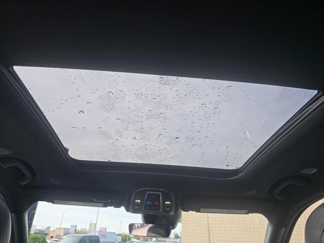 used 2025 Jeep Grand Cherokee car, priced at $43,150