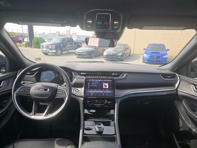 used 2025 Jeep Grand Cherokee car, priced at $43,150