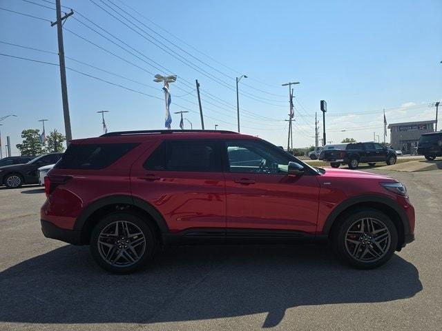 new 2025 Ford Explorer car, priced at $48,781