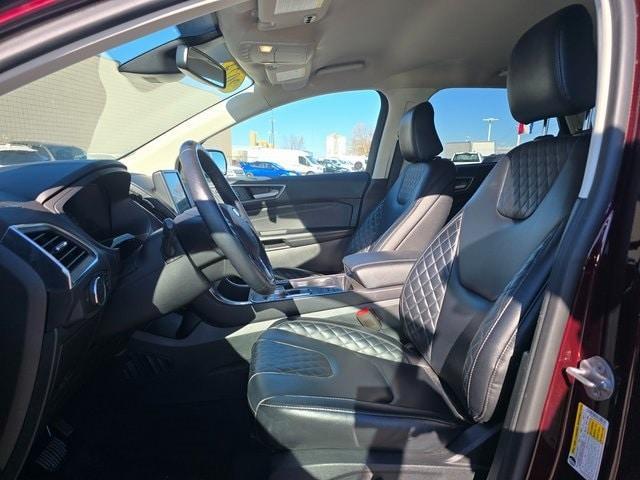 used 2024 Ford Edge car, priced at $29,400