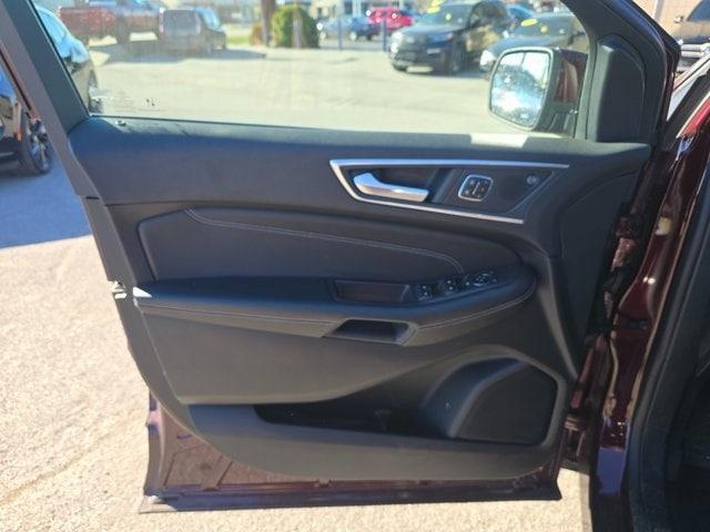used 2024 Ford Edge car, priced at $29,400