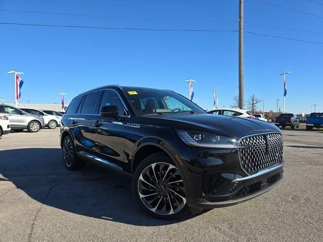 new 2025 Lincoln Aviator car, priced at $68,321