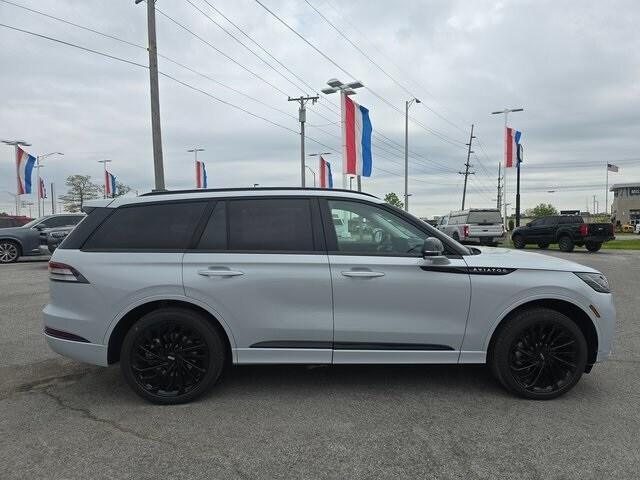 new 2025 Lincoln Aviator car, priced at $73,922