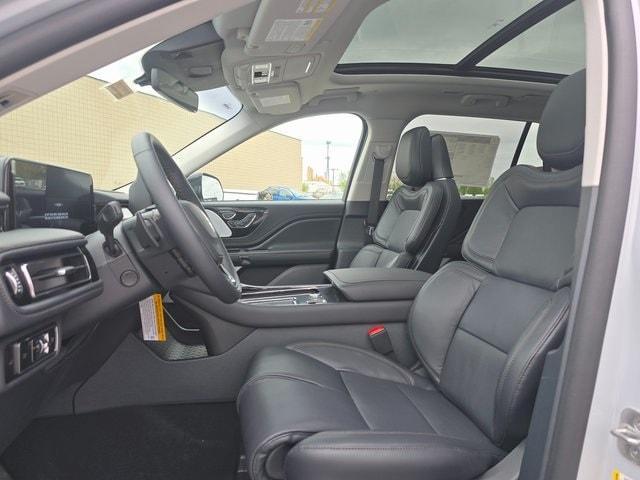 new 2025 Lincoln Aviator car, priced at $73,922
