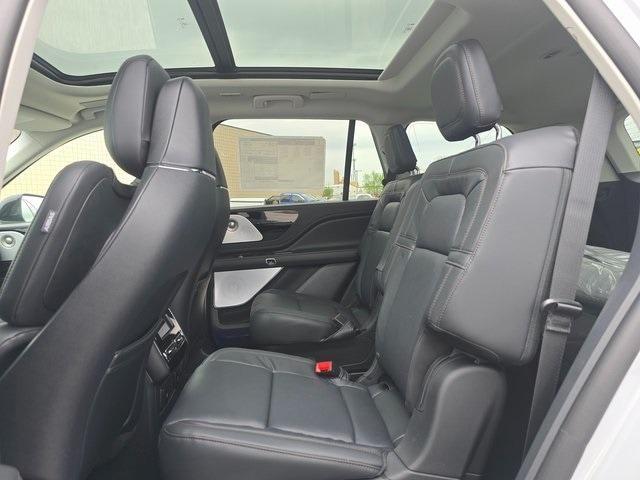 new 2025 Lincoln Aviator car, priced at $73,922