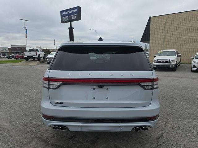 new 2025 Lincoln Aviator car, priced at $73,922