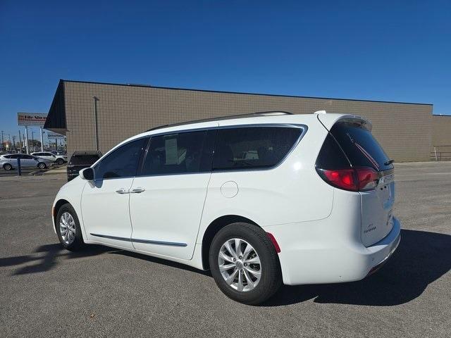 used 2017 Chrysler Pacifica car, priced at $13,400