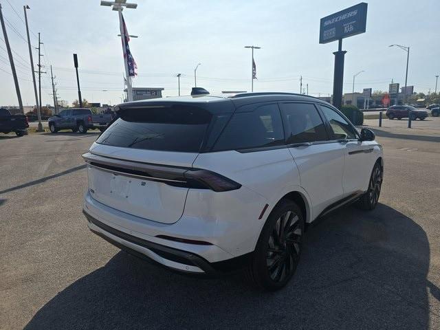 new 2024 Lincoln Nautilus car, priced at $63,600