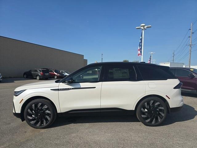 new 2024 Lincoln Nautilus car, priced at $63,600