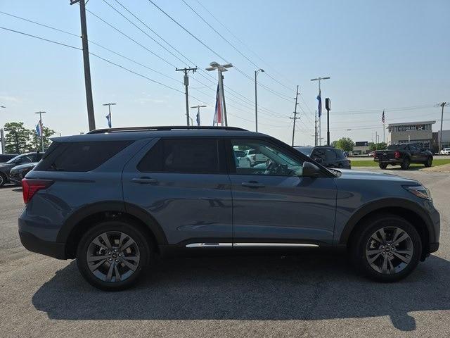 new 2025 Ford Explorer car, priced at $41,884