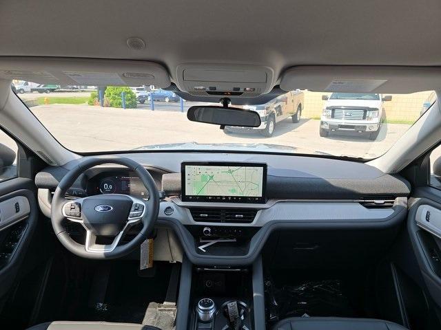 new 2025 Ford Explorer car, priced at $41,884