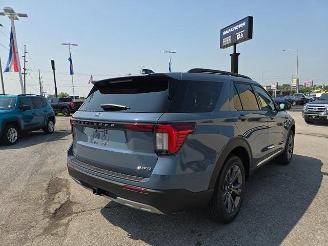 new 2025 Ford Explorer car, priced at $41,884
