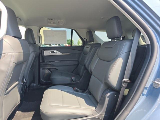 new 2025 Ford Explorer car, priced at $41,884