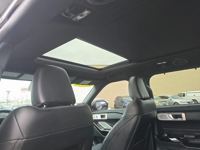 used 2023 Ford Explorer car, priced at $52,999