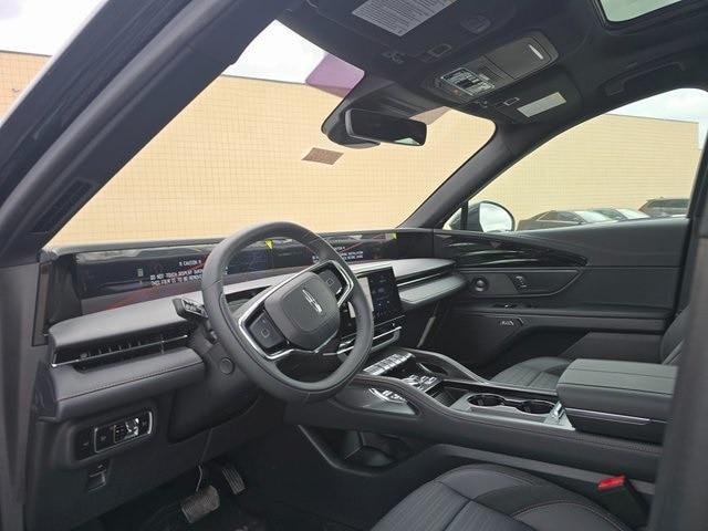 new 2025 Lincoln Nautilus car, priced at $65,600