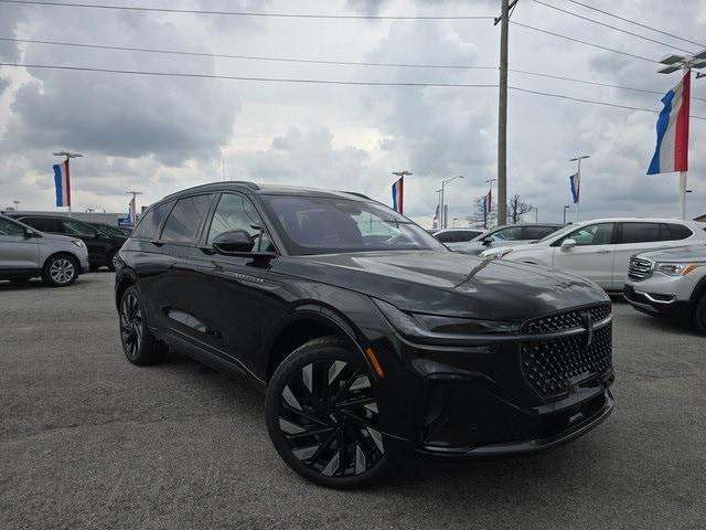 new 2025 Lincoln Nautilus car, priced at $65,600