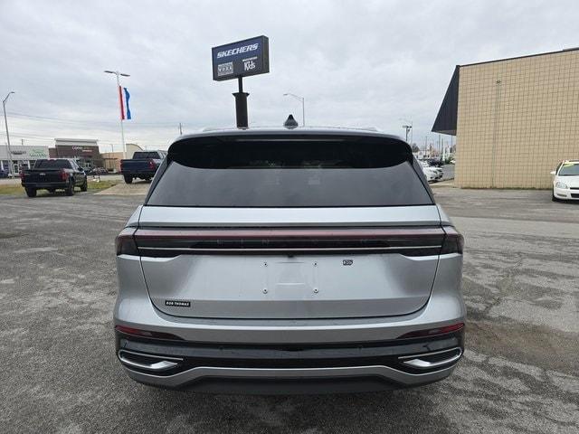 new 2025 Lincoln Nautilus car, priced at $66,205