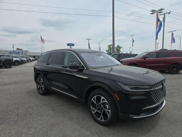 new 2025 Lincoln Nautilus car, priced at $57,915