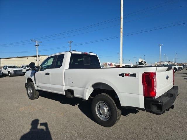 new 2025 Ford F-250 car, priced at $58,171